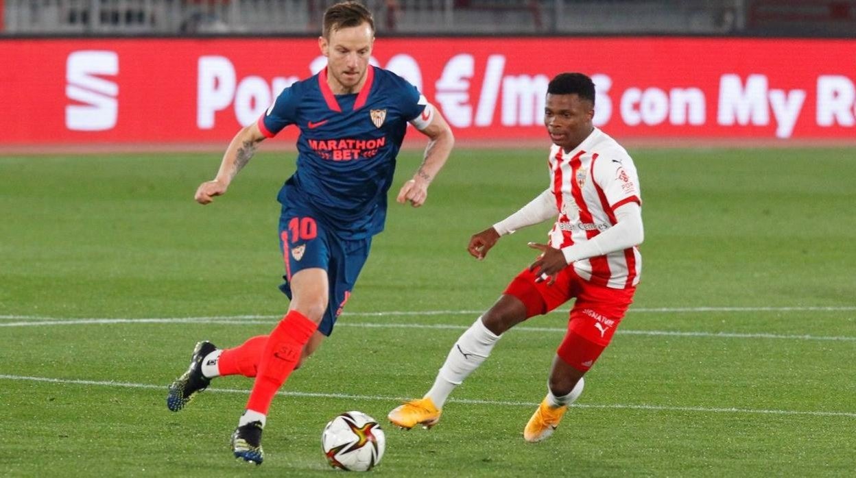 Las mejores imágenes del partido entre el Almería y el Sevilla F.C.