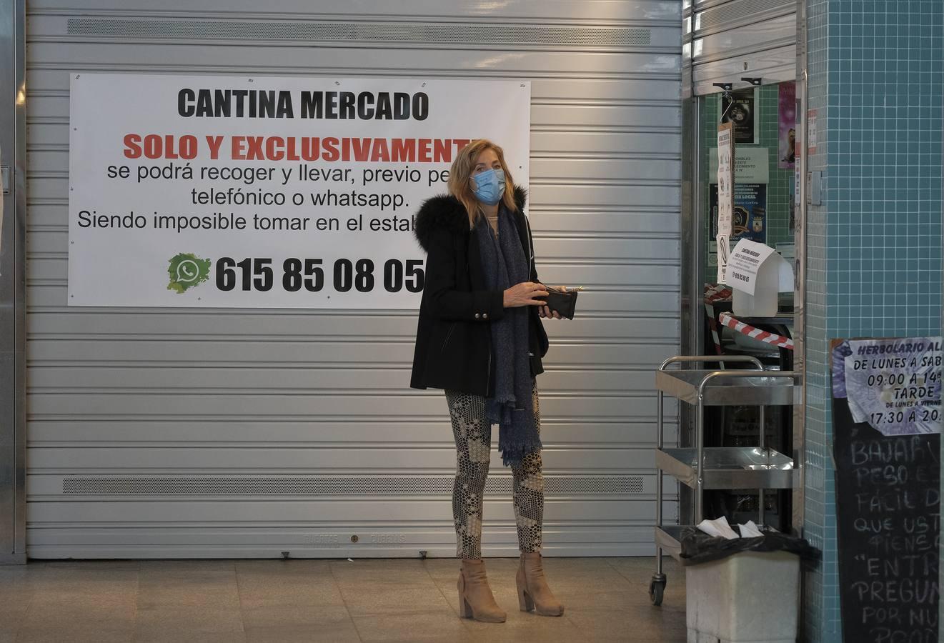 En imágenes: Dos Hermanas echa el cierre a los bares y a todo el comercio no esencial