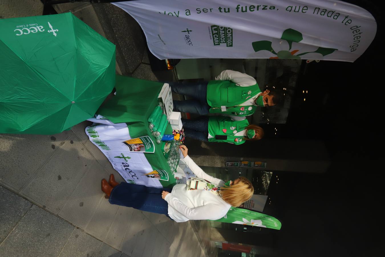 El Día Mundial contra el Cáncer en Córdoba, en imágenes