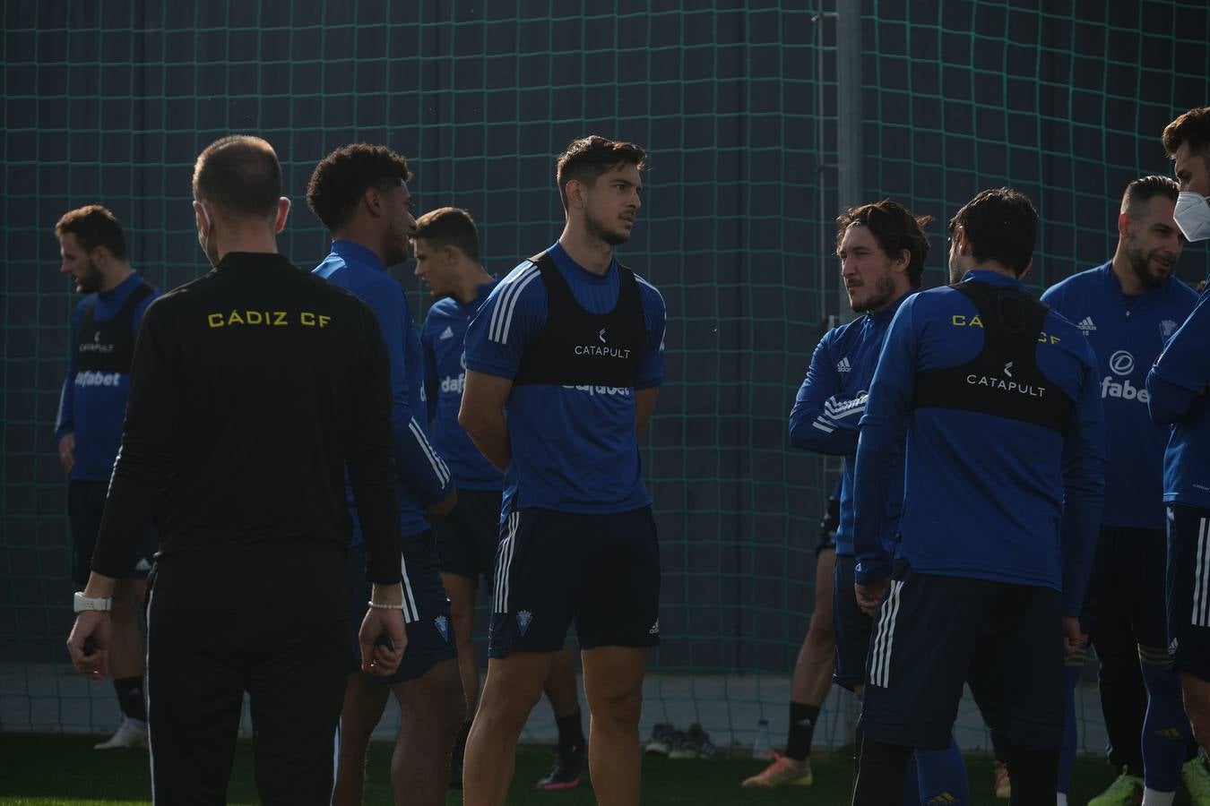 FOTOS: El Cádiz CF ya entrena con sus dos nuevos refuerzos