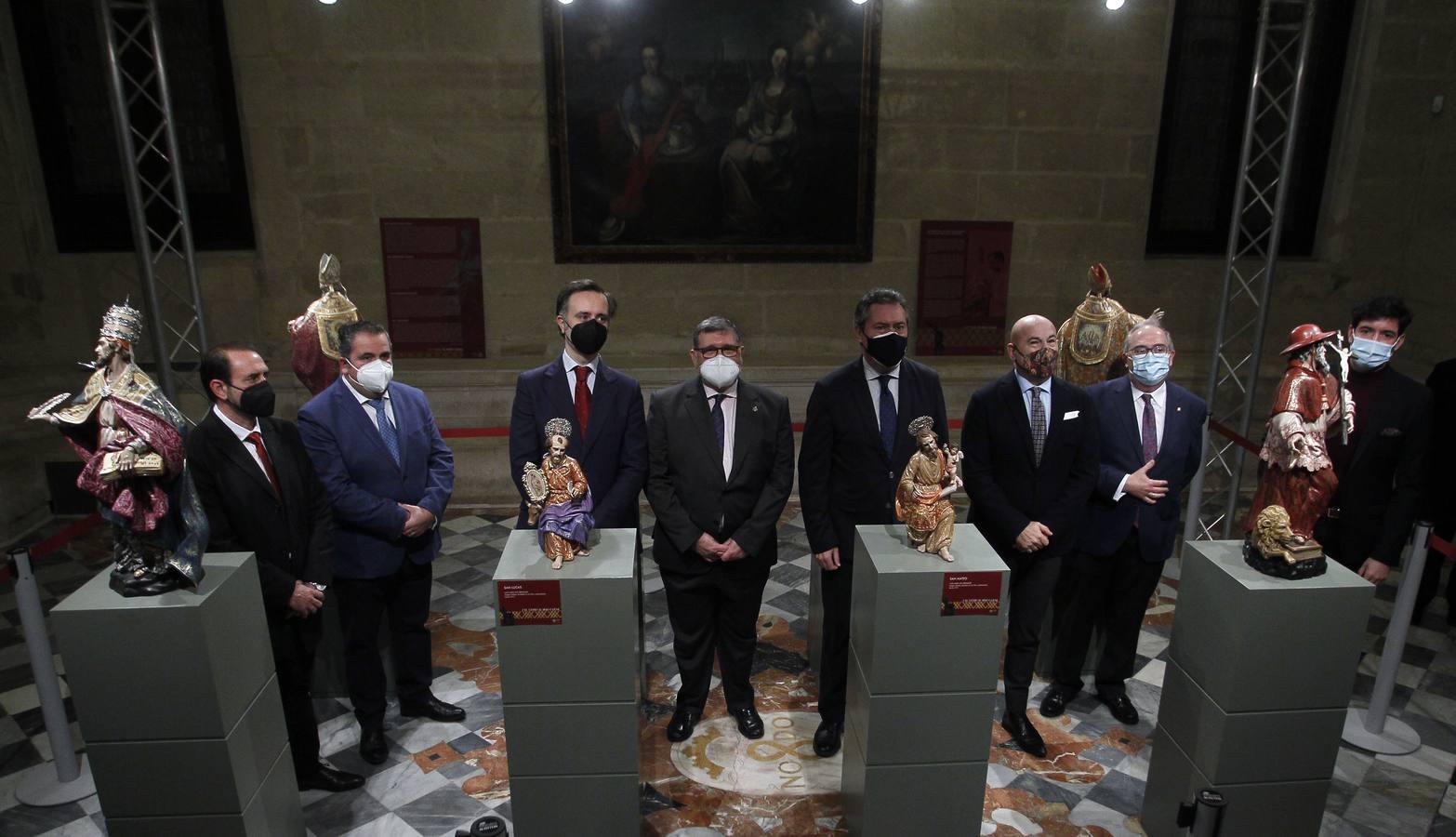 «Y el verbo se hizo carne», la exposición de El Cachorro en el Ayuntamiento de Sevilla, en imágenes