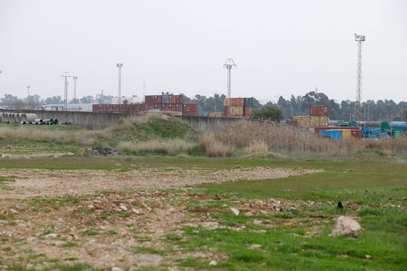 Los terrenos de la futura base logística del Ejército de Tierra en Córdoba, en imágenes