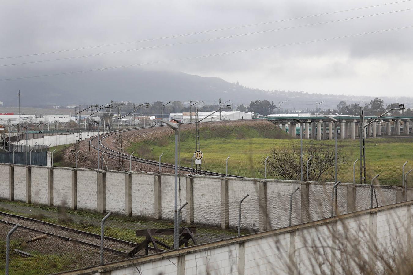 Los terrenos de la futura base logística del Ejército de Tierra en Córdoba, en imágenes