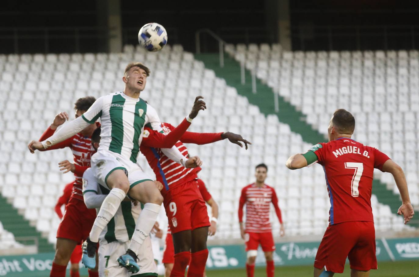 En imágenes, las mejores jugadas del Córdoba CF - Recreativo Granada