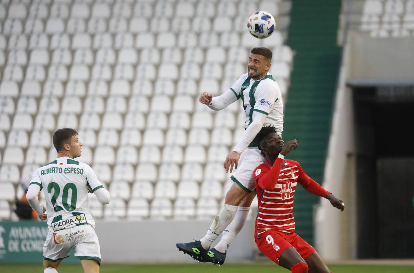 En imágenes, las mejores jugadas del Córdoba CF - Recreativo Granada