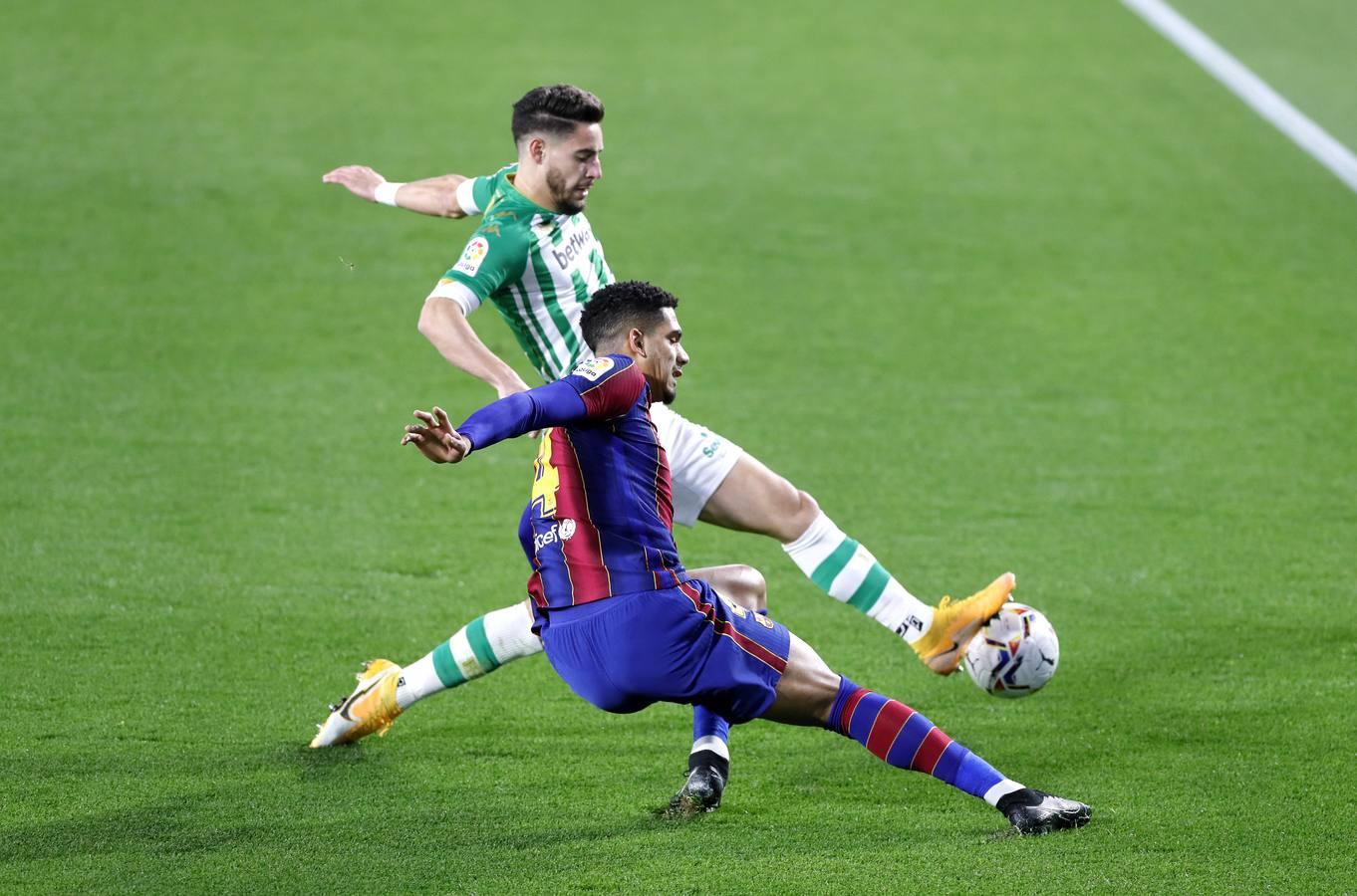 Las mejores imágenes del partido entre el Betis y el Barcelona