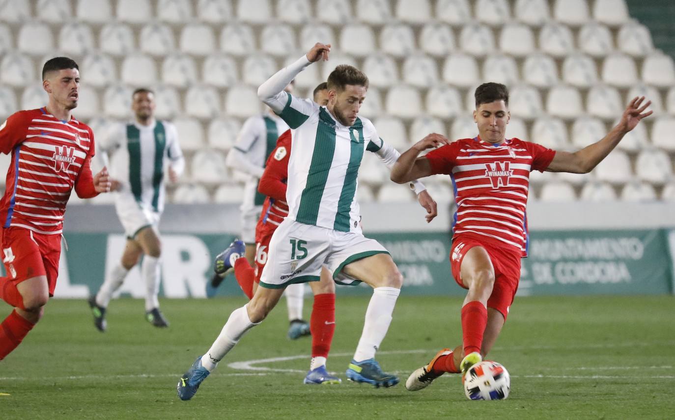 En imágenes, las mejores jugadas del Córdoba CF - Recreativo Granada