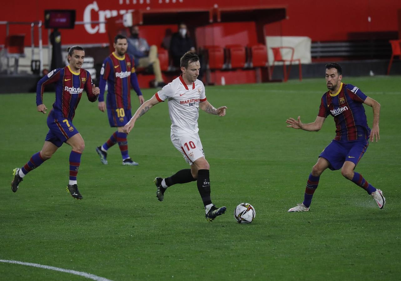 Fotogalería: Las mejores imágenes del Sevilla-Barcelona