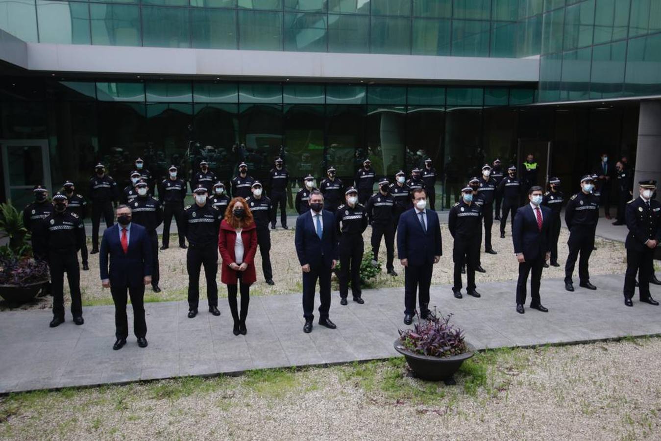 Fotogalería: Toma de posesión de los nuevos agentes de la Policía Local de Sevilla