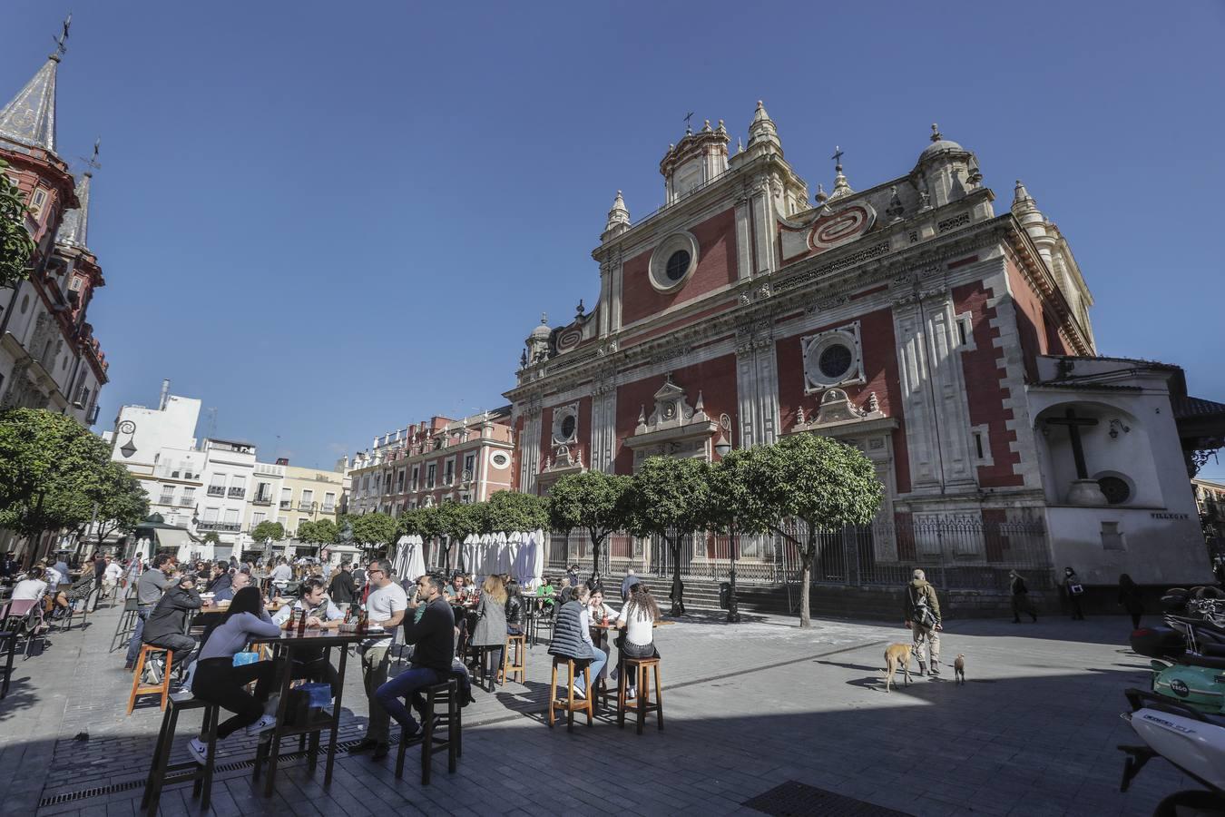 Sevilla recupera la movilidad