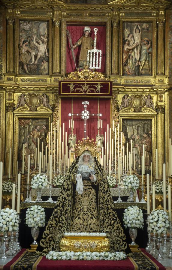 La veneración de la Soledad de SAn Lorenzo