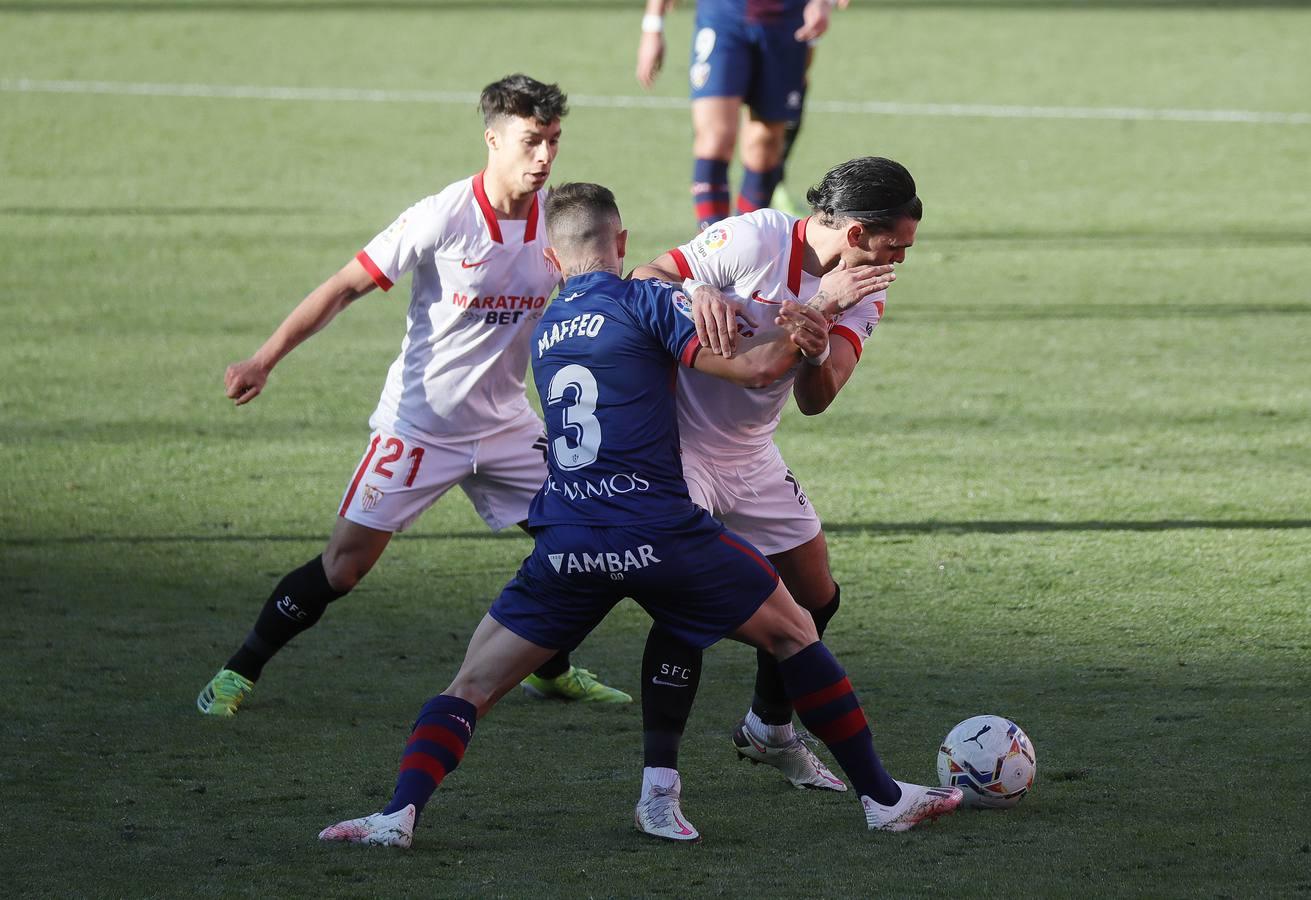 Las mejores imágenes del partido entre el Sevilla F.C. y el Huesca