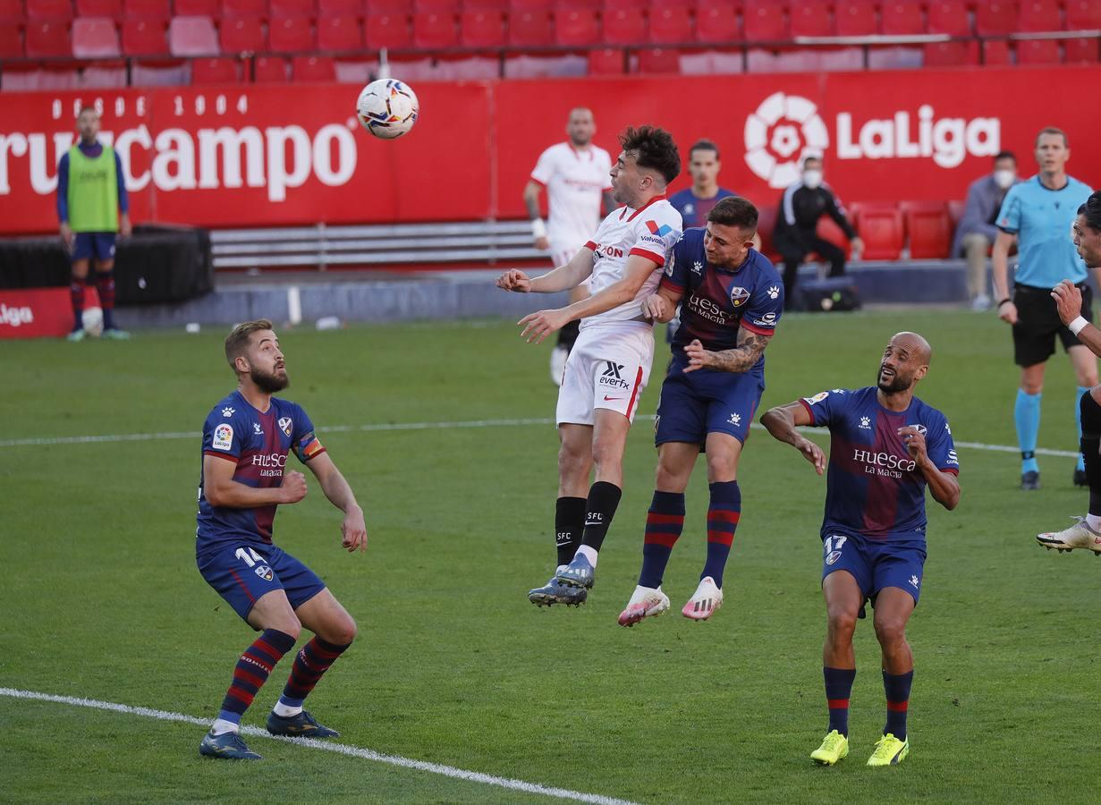 Las mejores imágenes del partido entre el Sevilla F.C. y el Huesca