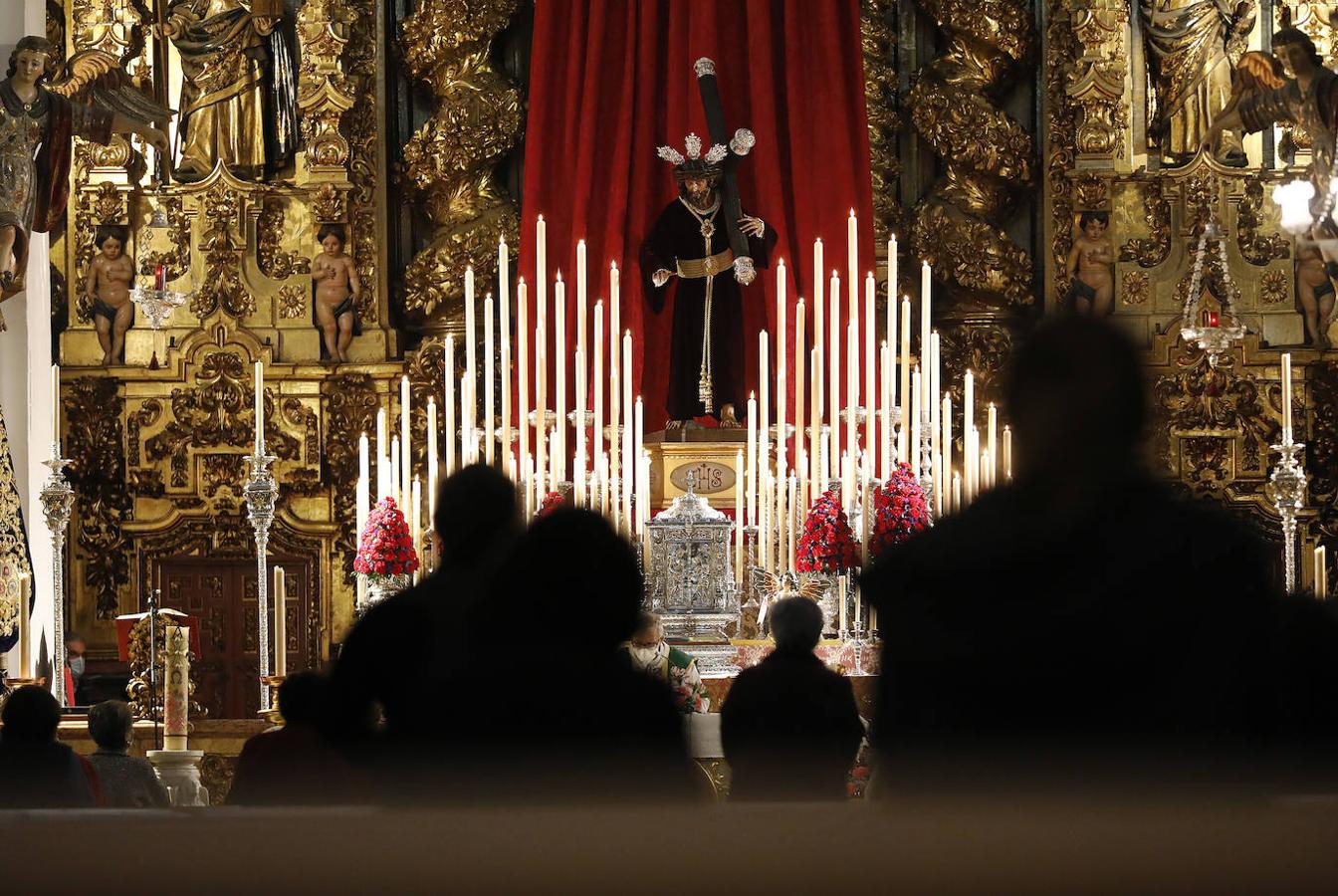 El quinario del Señor de la Santa Faz de Córdoba, en imágenes