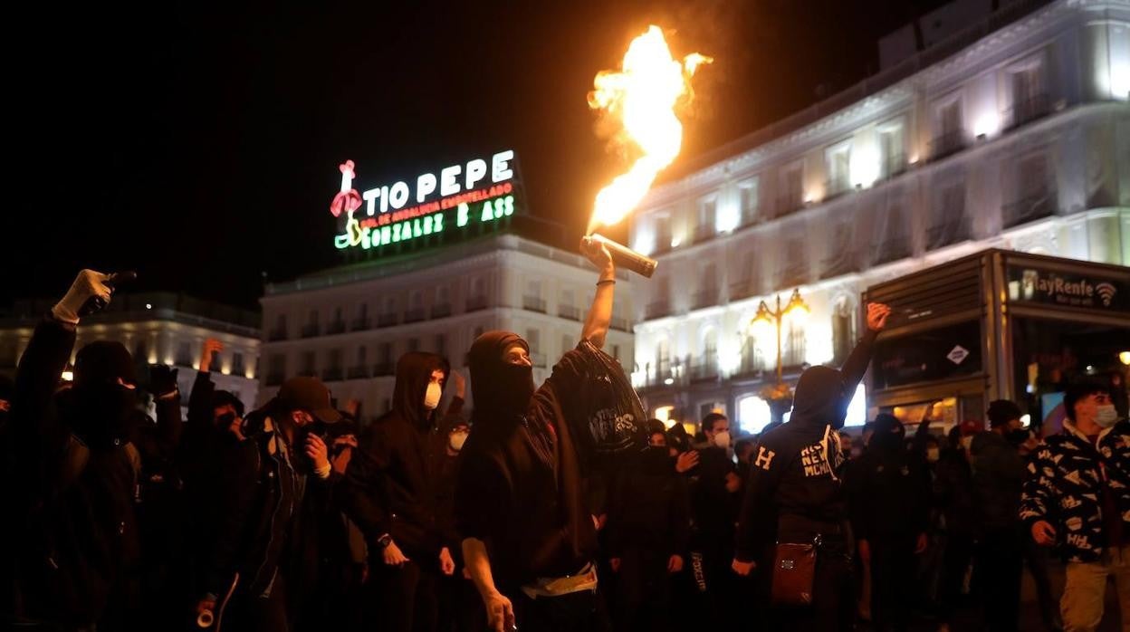 Los disturbios prenden Madrid en las concentraciones en apoyo a Pablo Hasel