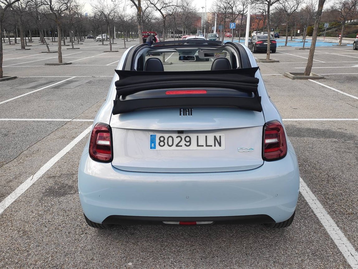 Fotogalería: Fiat 500 e, eléctrico y urbano, a prueba