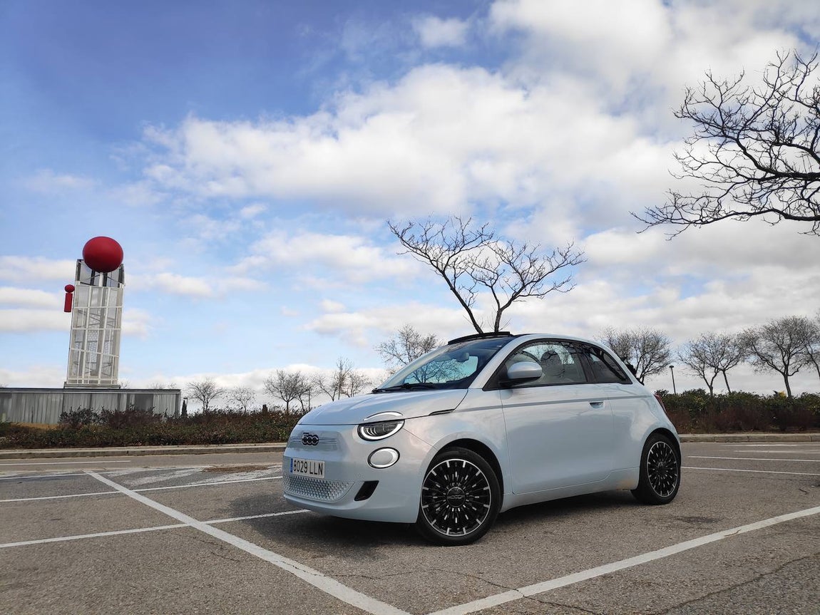 Fotogalería: Fiat 500 e, eléctrico y urbano, a prueba