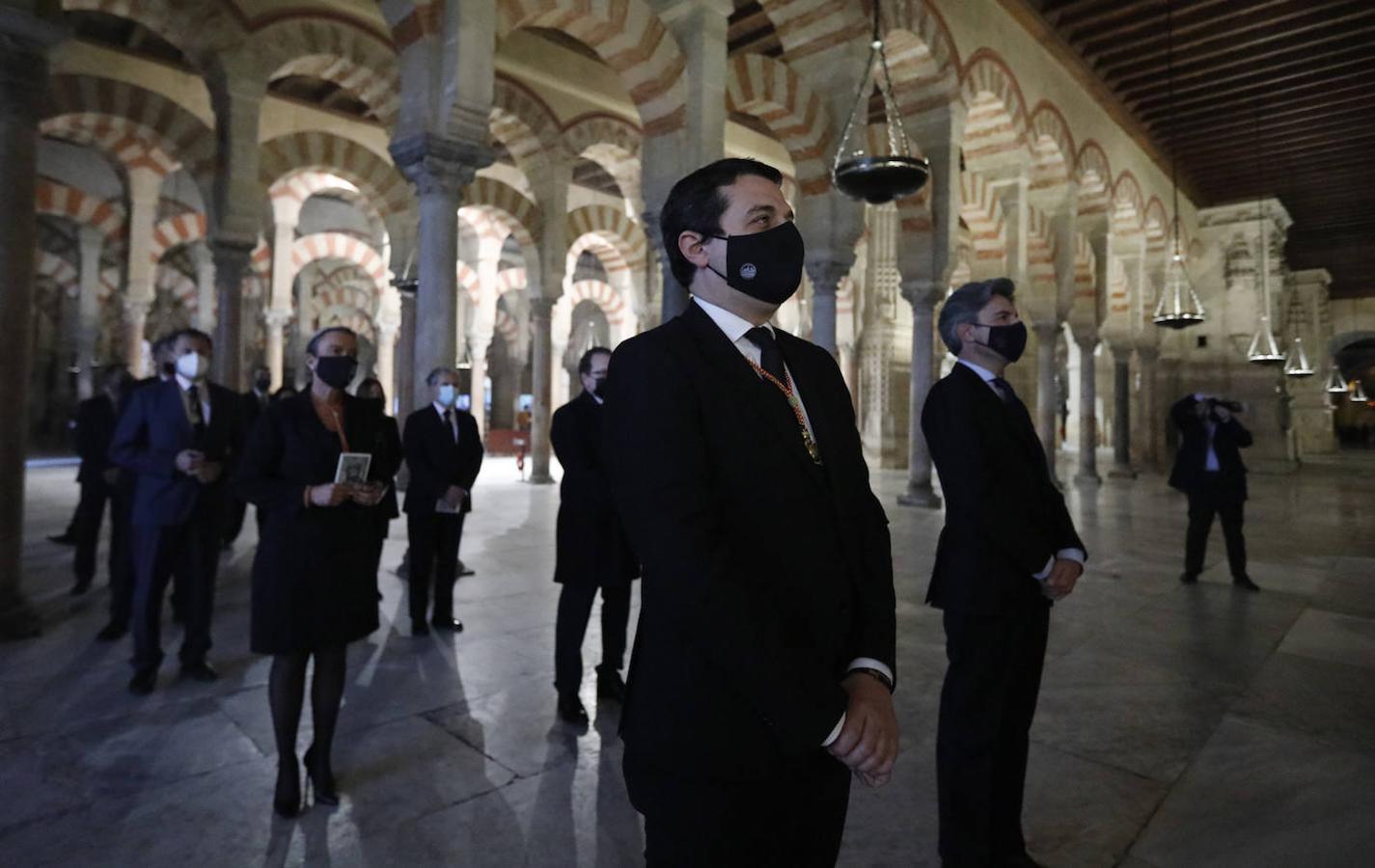 El Vía Crucis de las cofradías de Córdoba, en imágenes