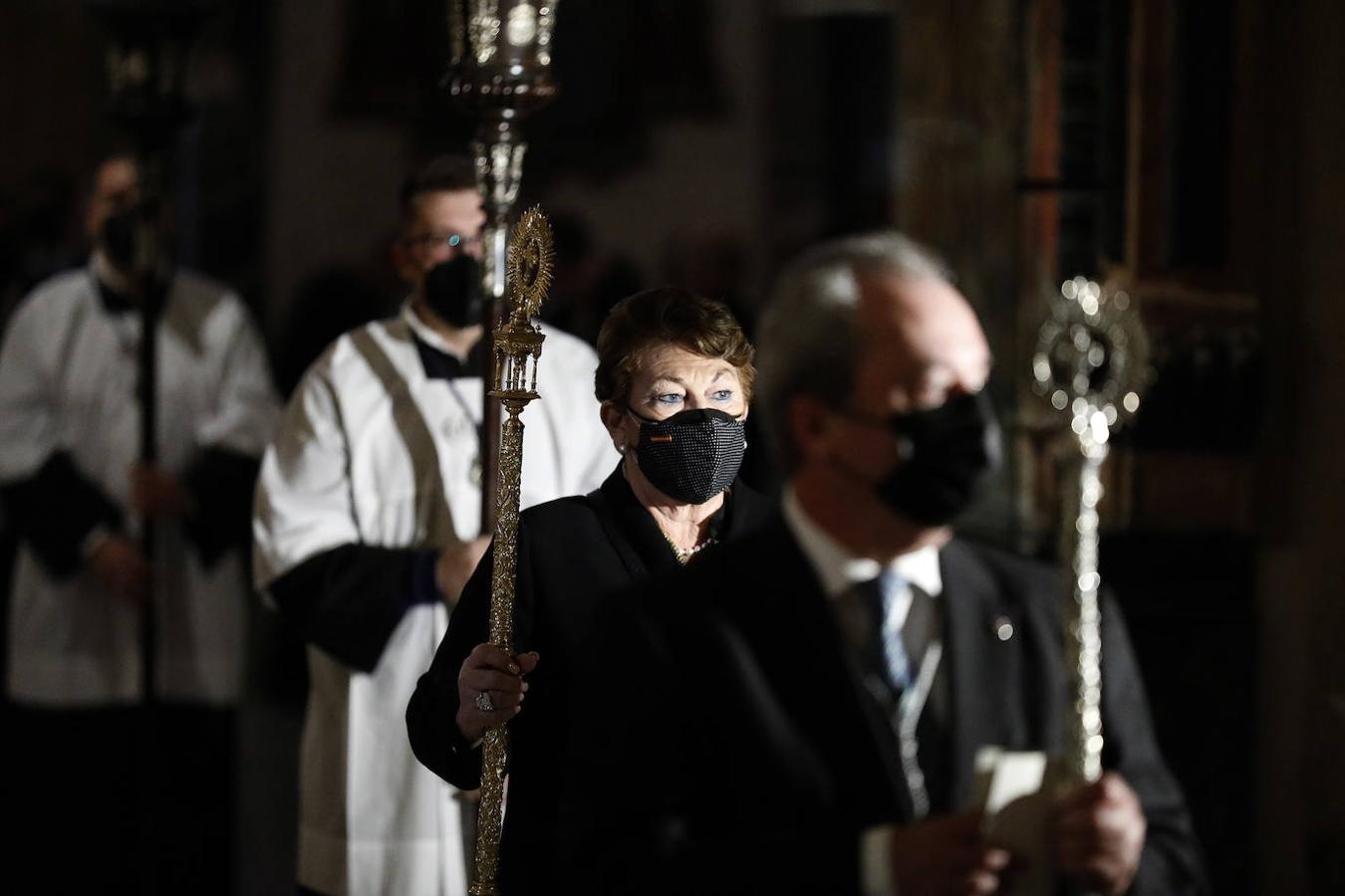 El Vía Crucis de las cofradías de Córdoba, en imágenes