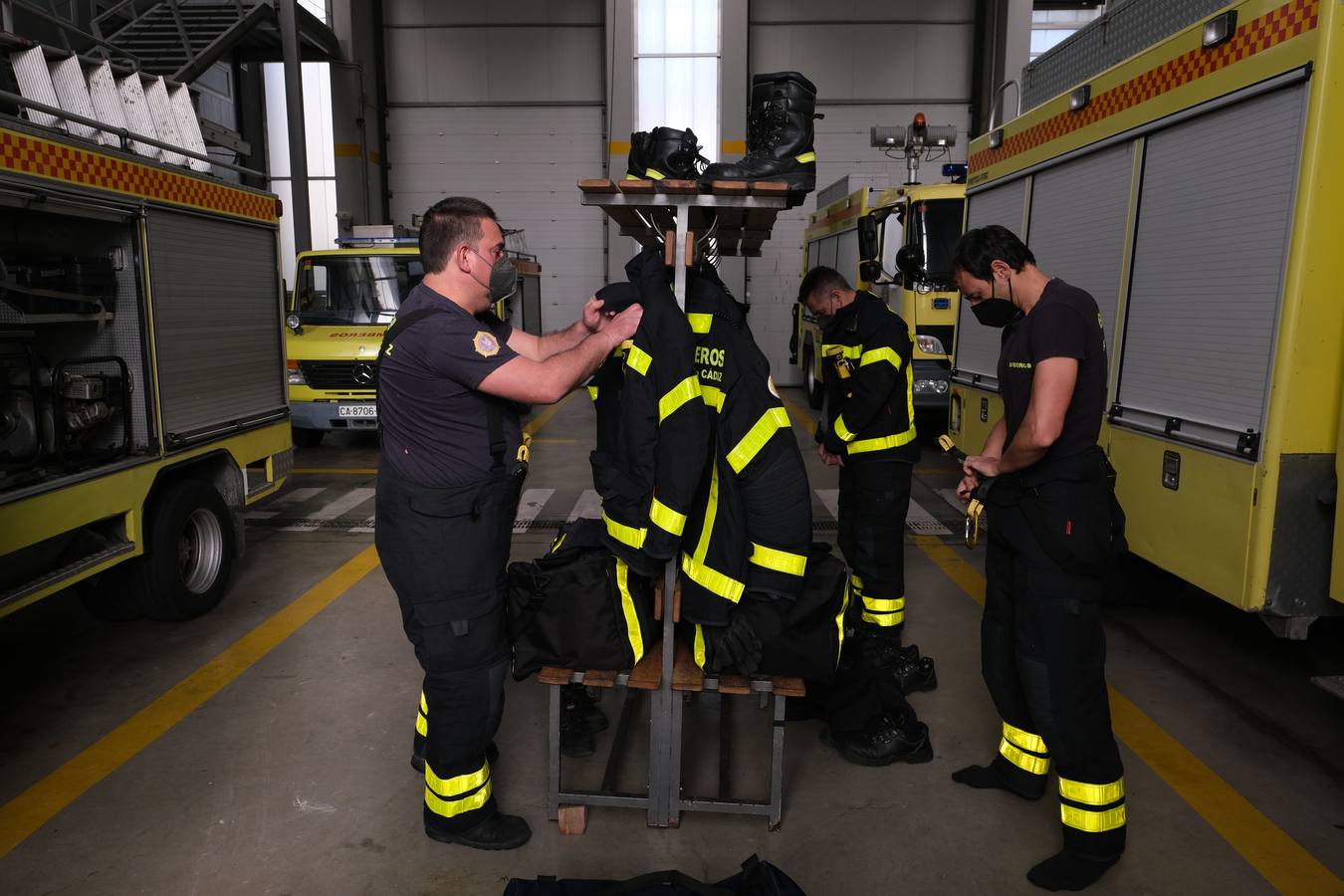 FOTOS: Bomberos del Consorcio Provincial en el parque de Cádiz