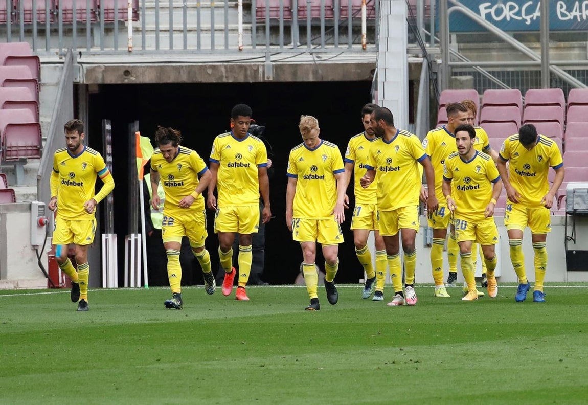 FOTOS: Las imágenes del empate del Cádiz en Barcelona