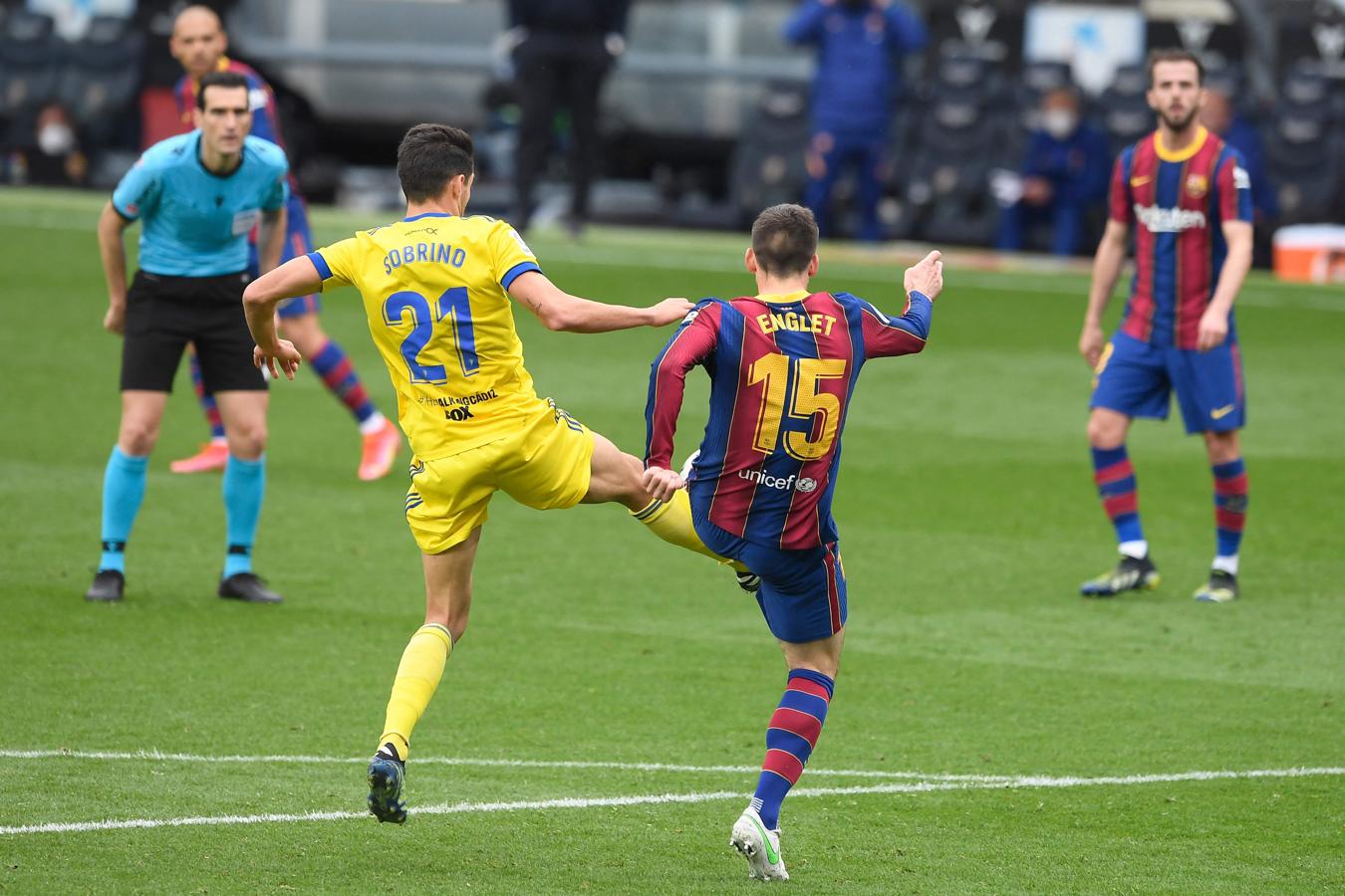 FOTOS: Las imágenes del empate del Cádiz en Barcelona