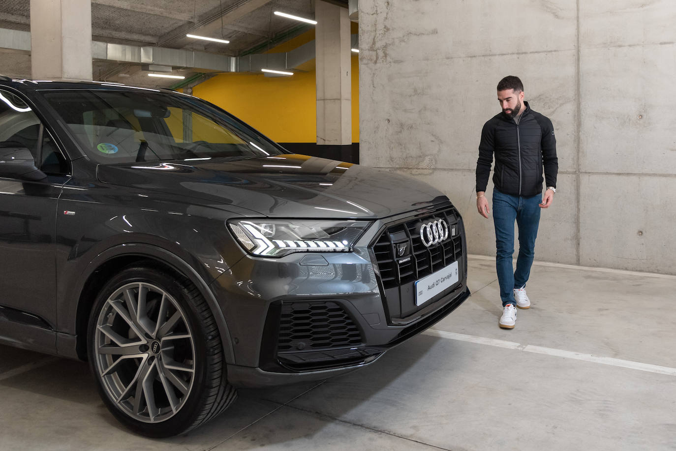 Galería: derroche de CV en los nuevos &#039;coches oficiales&#039; del Real Madrid