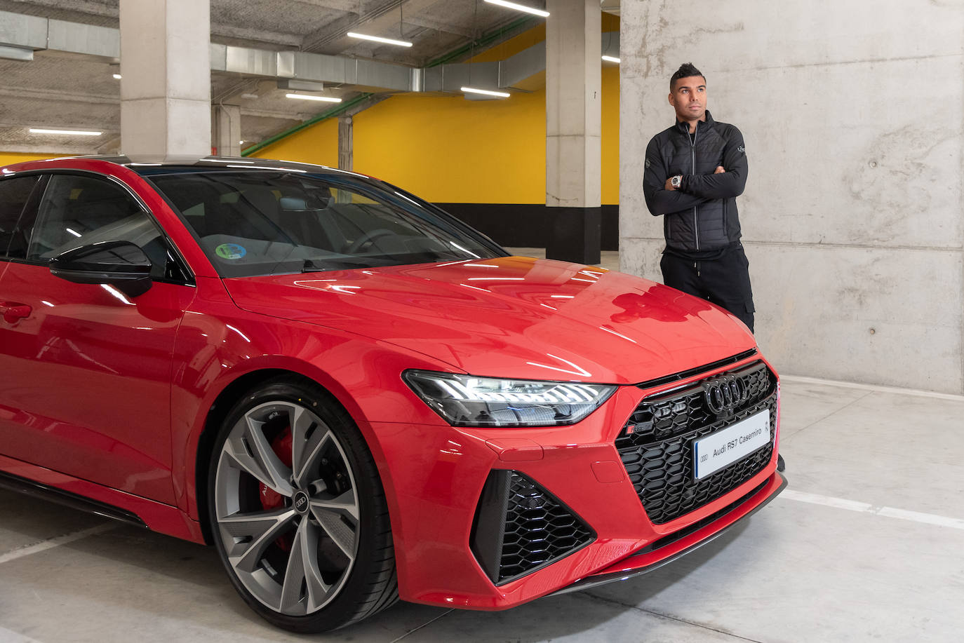 Galería: derroche de CV en los nuevos &#039;coches oficiales&#039; del Real Madrid