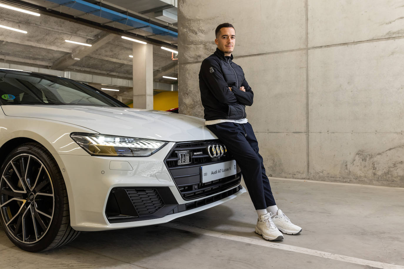 Galería: derroche de CV en los nuevos &#039;coches oficiales&#039; del Real Madrid