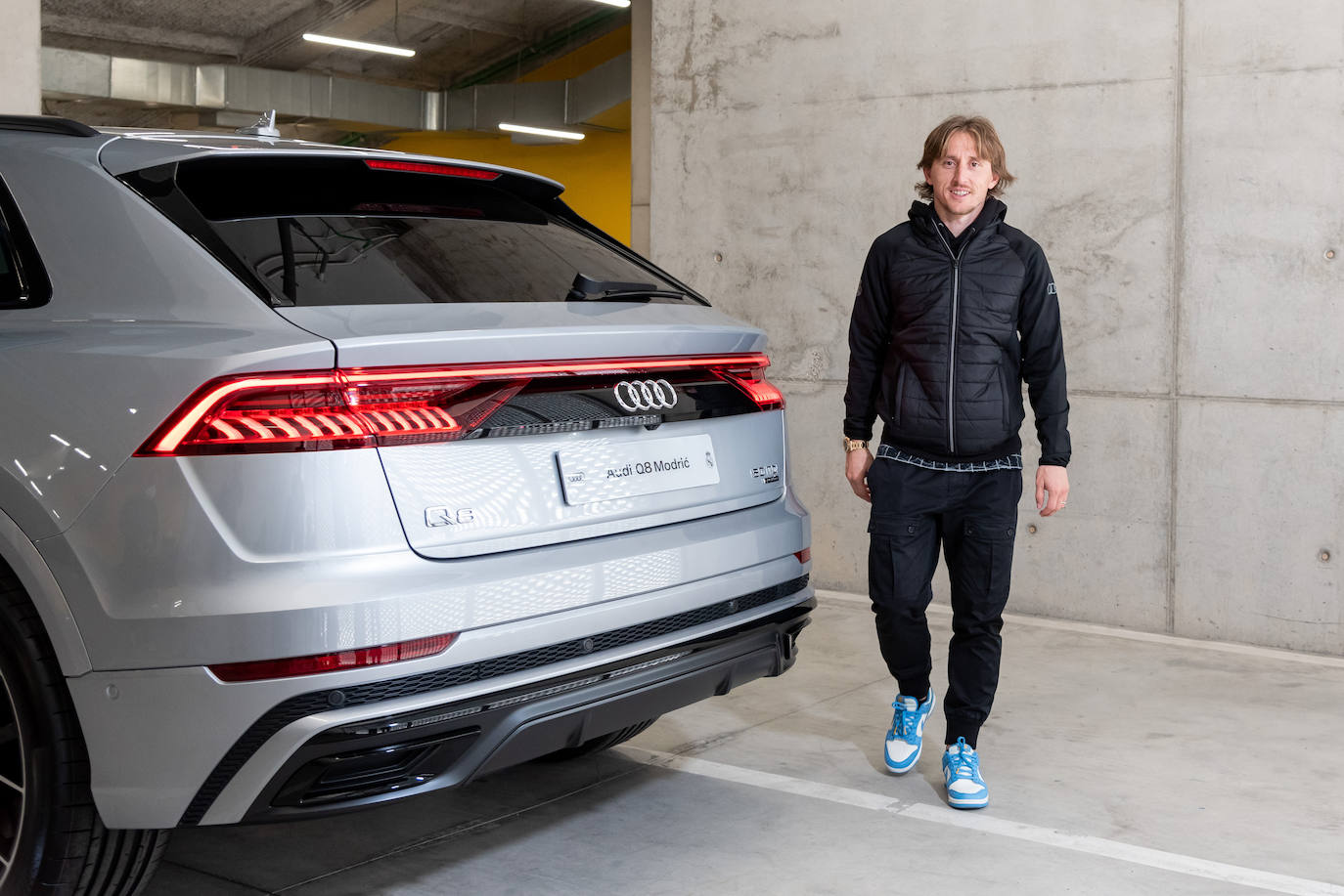 Galería: derroche de CV en los nuevos &#039;coches oficiales&#039; del Real Madrid