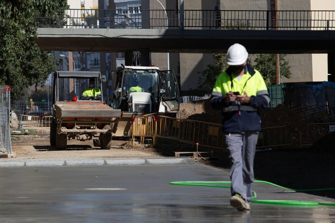 El alcalde visita las obras de Ronda de los Tejares