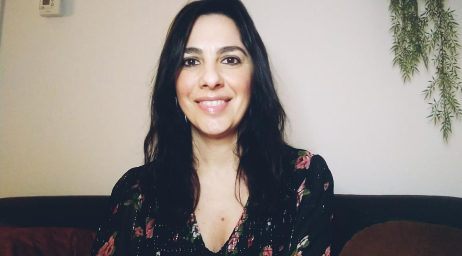 Lidia Alvarado, para volver a creer en el amor. Lidia Alvarado es experta en psicología y en relaciones de pareja. Es una absoluta defensora del <a href="https://www.abc.es/bienestar/psicologia-sexo/sexualidad/abci-si-pareja-pide-tiempo-para-pensar-si-quiere-no-hace-202007090203_noticia.html">amor </a>en cuyas redes sociales ayuda a resolver todas las dudas que se pasan por nuestra mente. Ha creado el Programa Amor con Sentido.