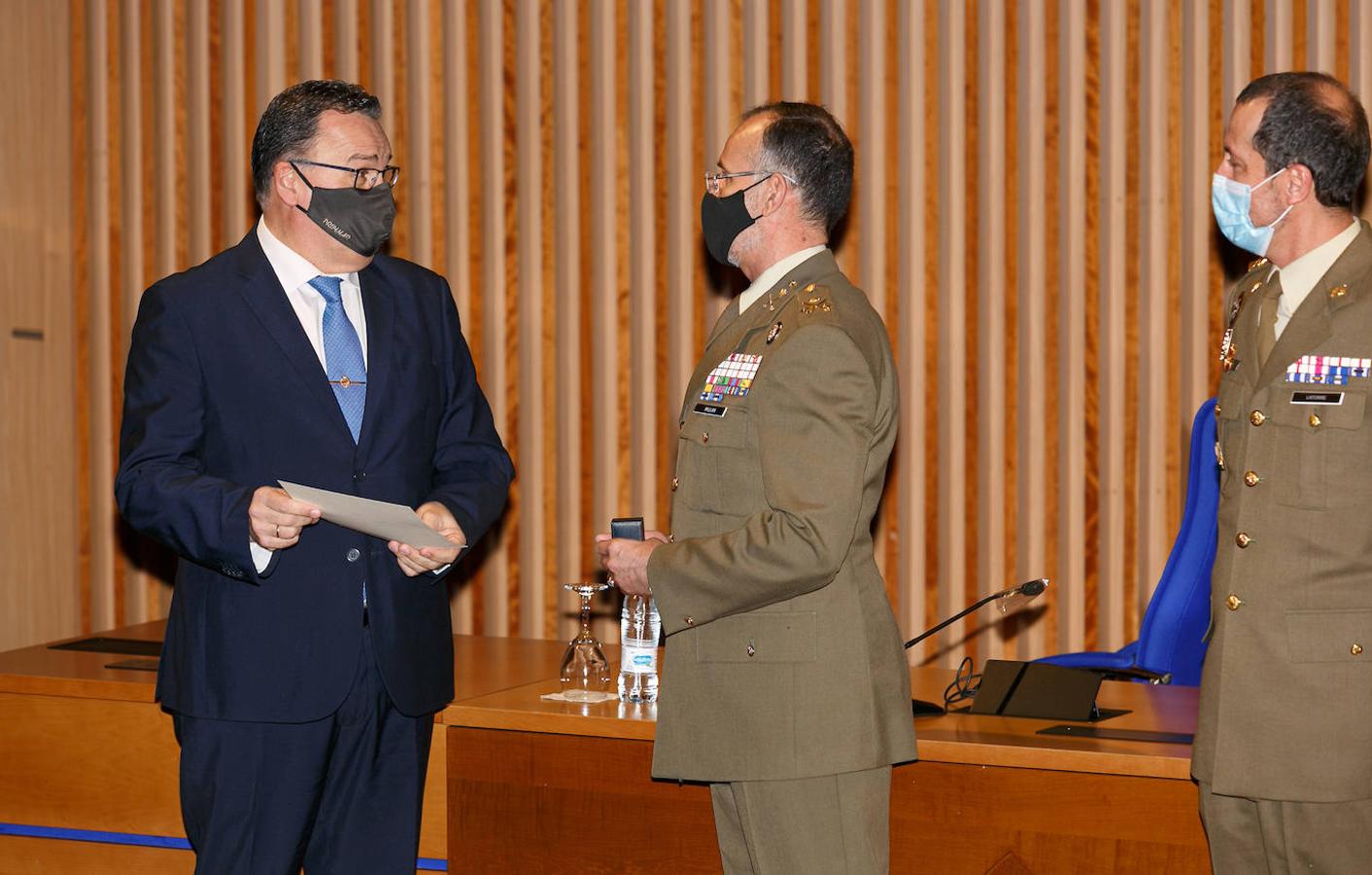 El Museje entrega sus cédulas a los embajadores de la «Marca Ejército»