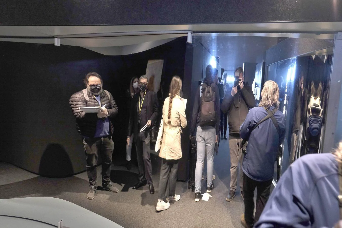 Las imágenes de la muestra &#039;Espejos, dentro y fuera de la realidad&#039; en el CaixaForum Sevilla