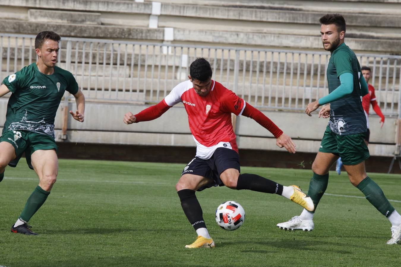 En imágenes, el amistoso del Córdoba CF ante el Córdoba B