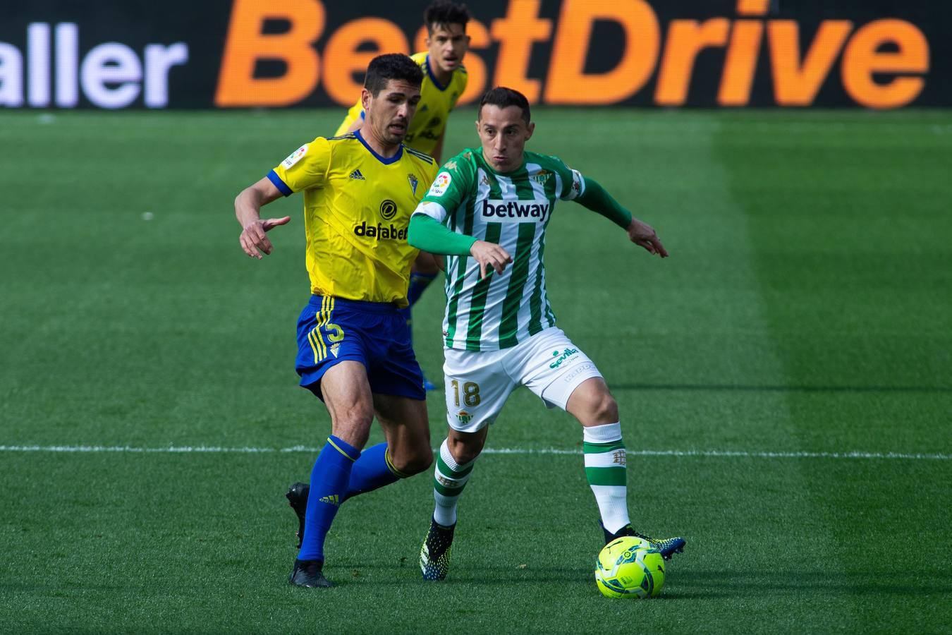 En imágenes, el partido entre el Cádiz y el Betis