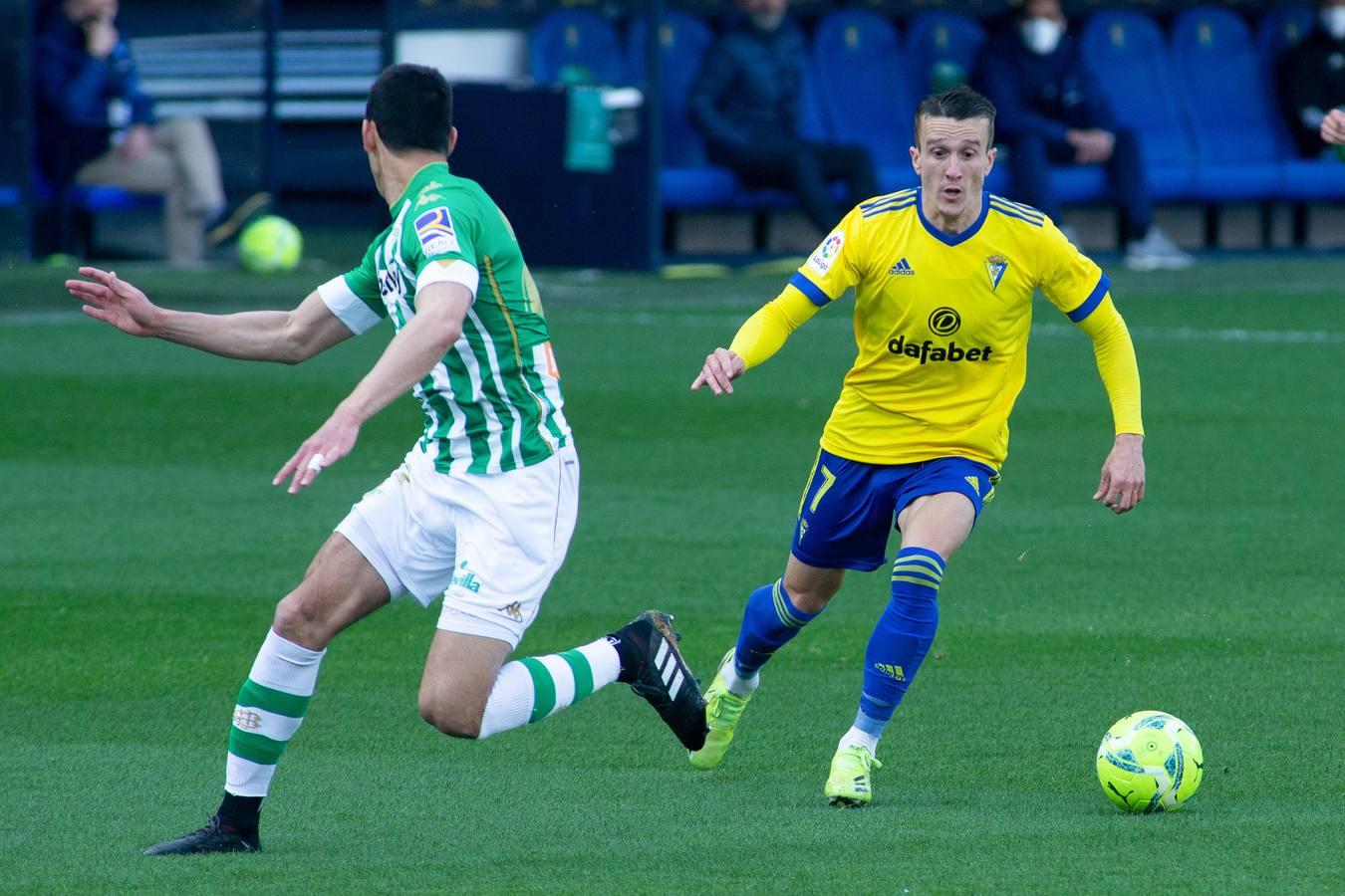 En imágenes, el partido entre el Cádiz y el Betis