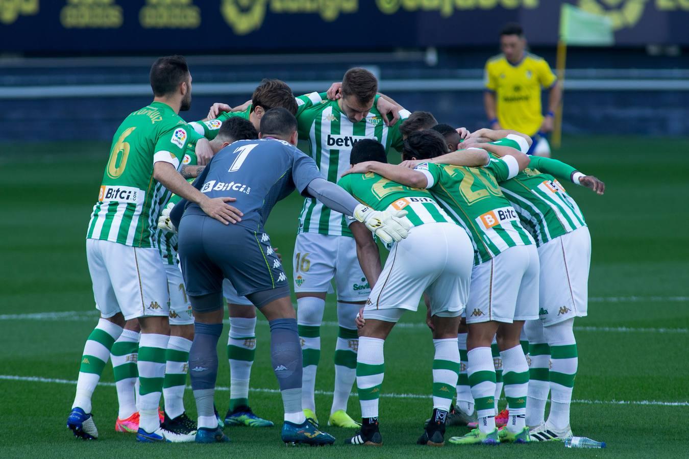 En imágenes, el partido entre el Cádiz y el Betis