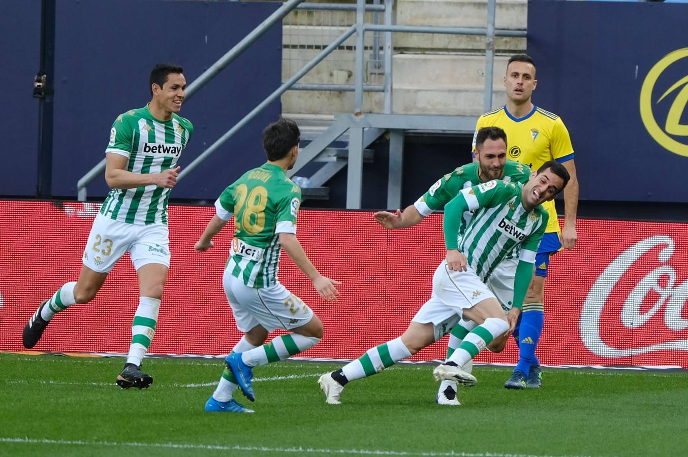 En imágenes, el partido entre el Cádiz y el Betis