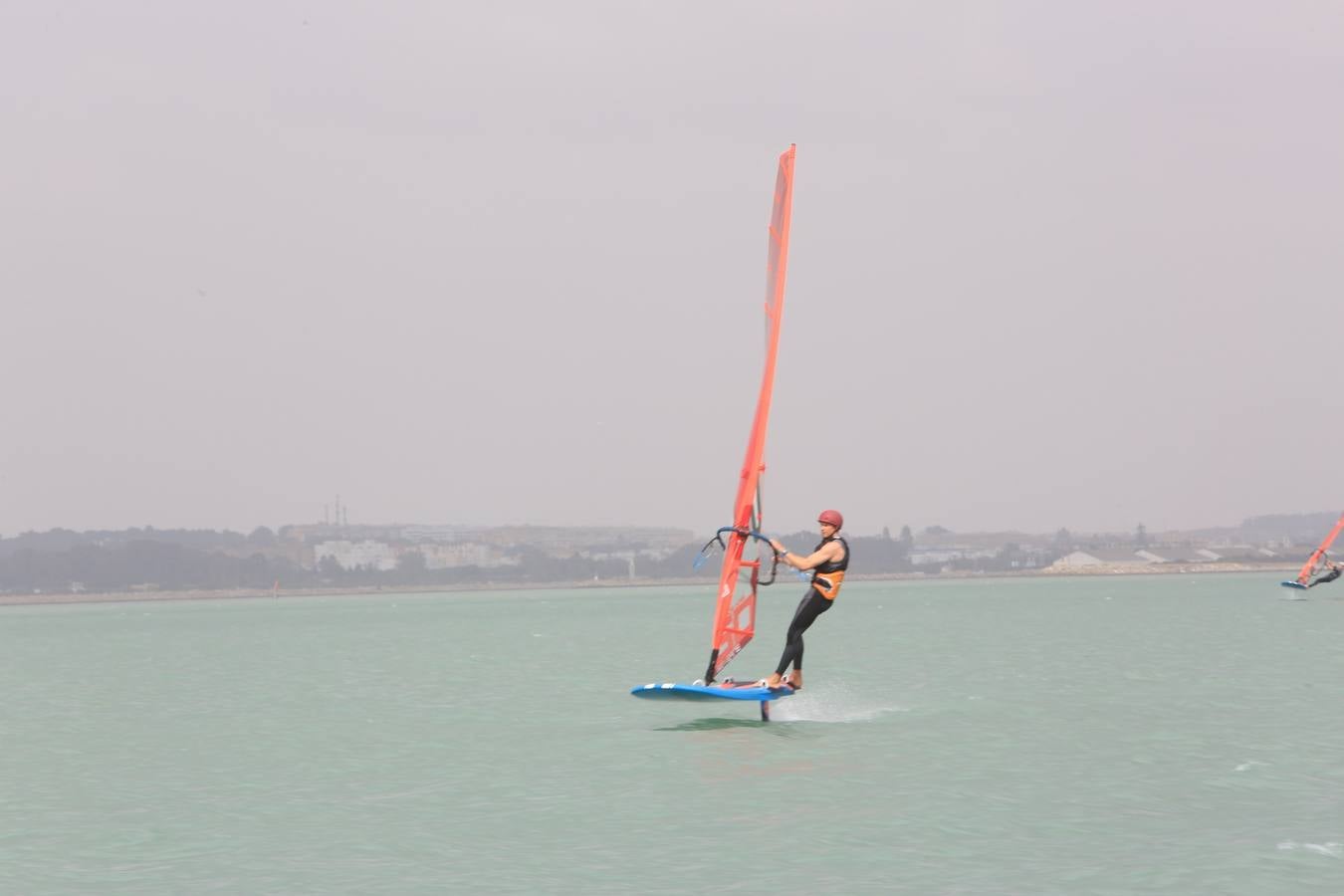 FOTOS: La Semana Olímpica Andaluza de vela, en la Bahía de Cádiz