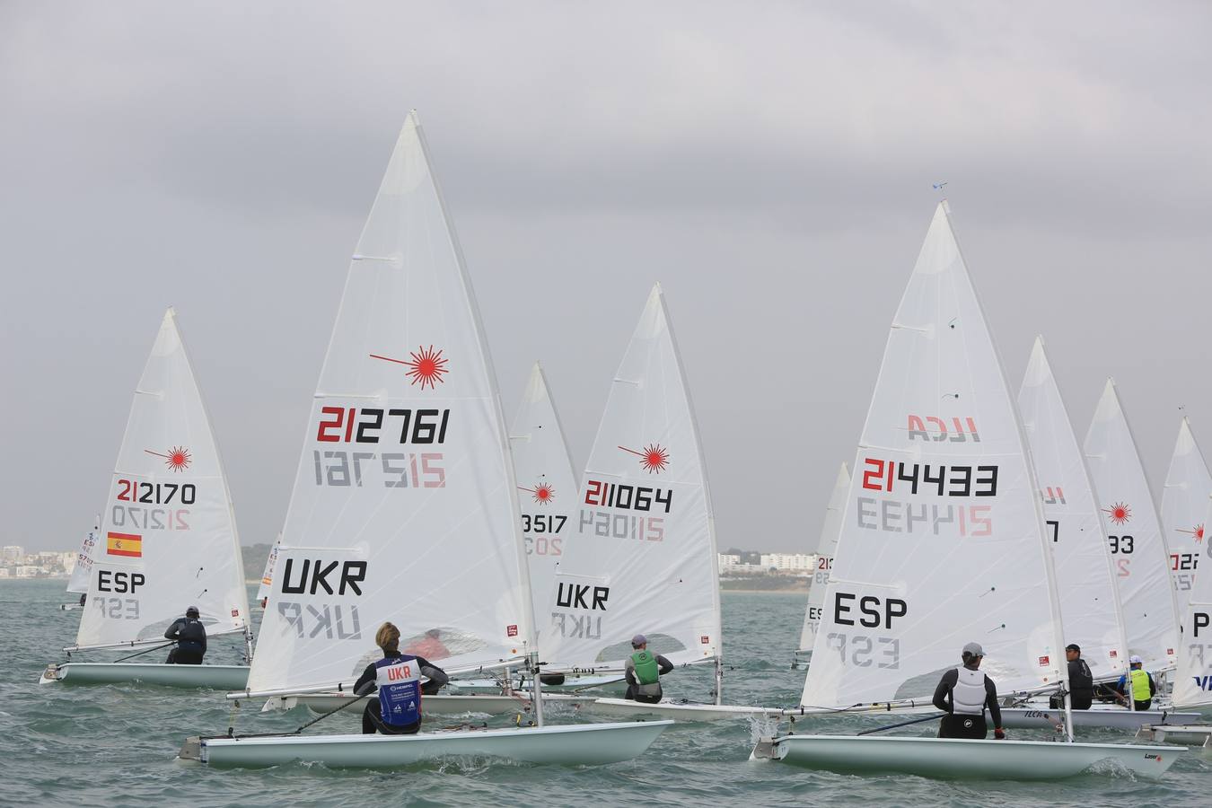 FOTOS: La Semana Olímpica Andaluza de vela, en la Bahía de Cádiz