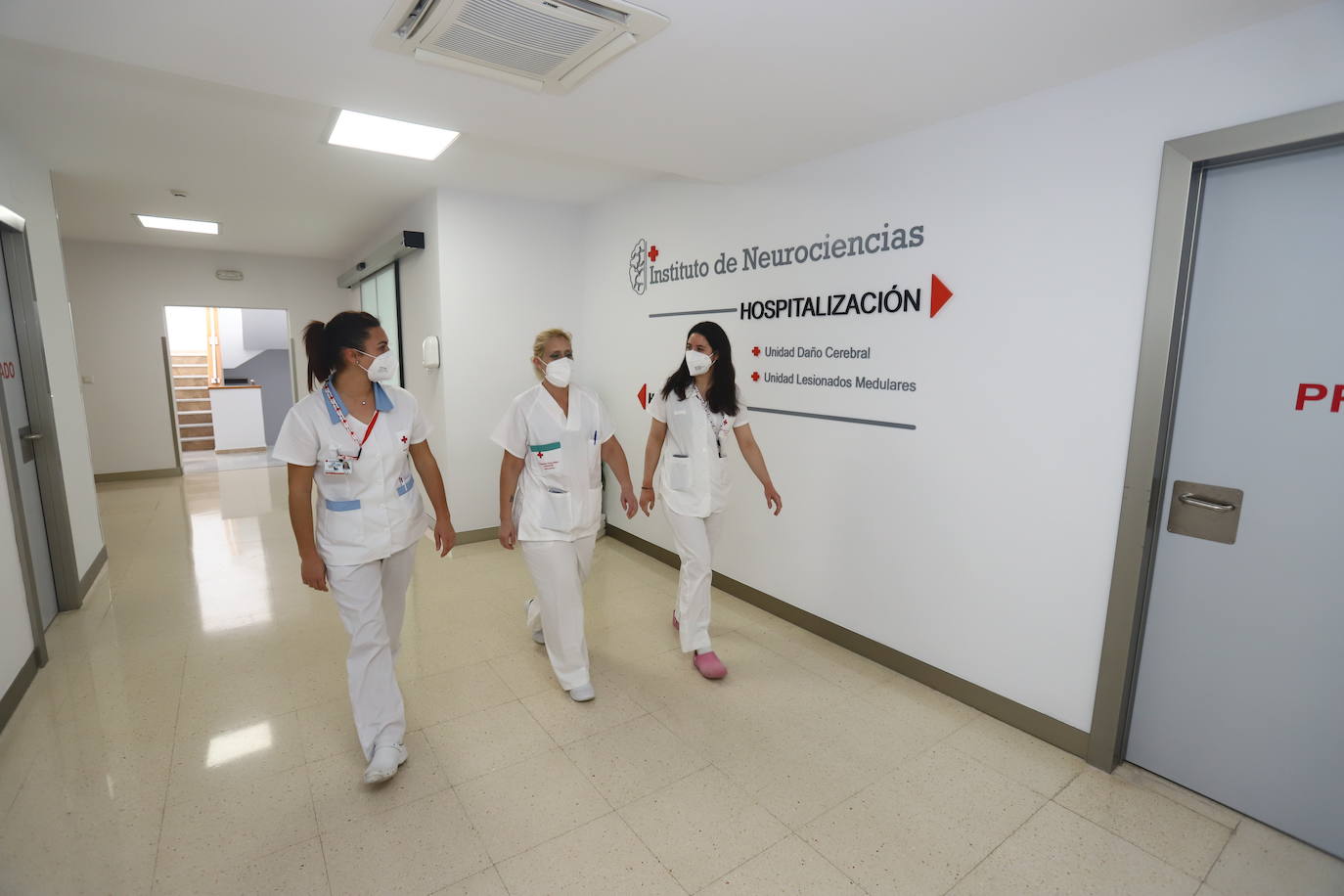 La inauguración del Instituto de Neurociencias de Cruz Roja en Córdoba, en imágenes