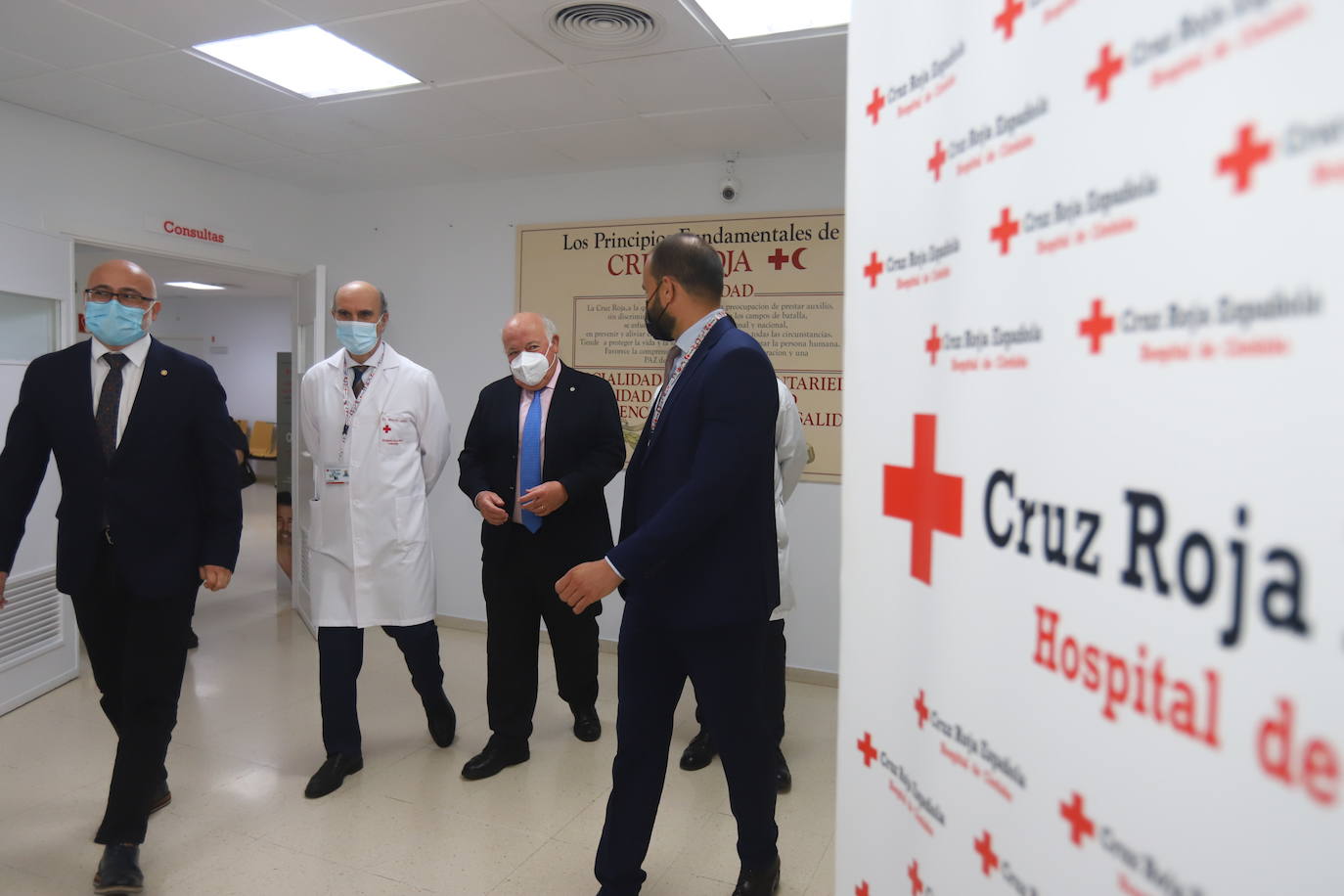 La inauguración del Instituto de Neurociencias de Cruz Roja en Córdoba, en imágenes