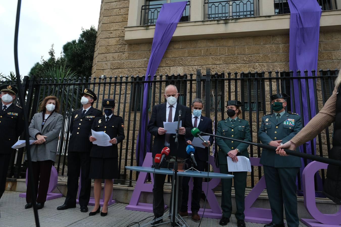 FOTOS: El 8-M, día de la mujer en Cádiz