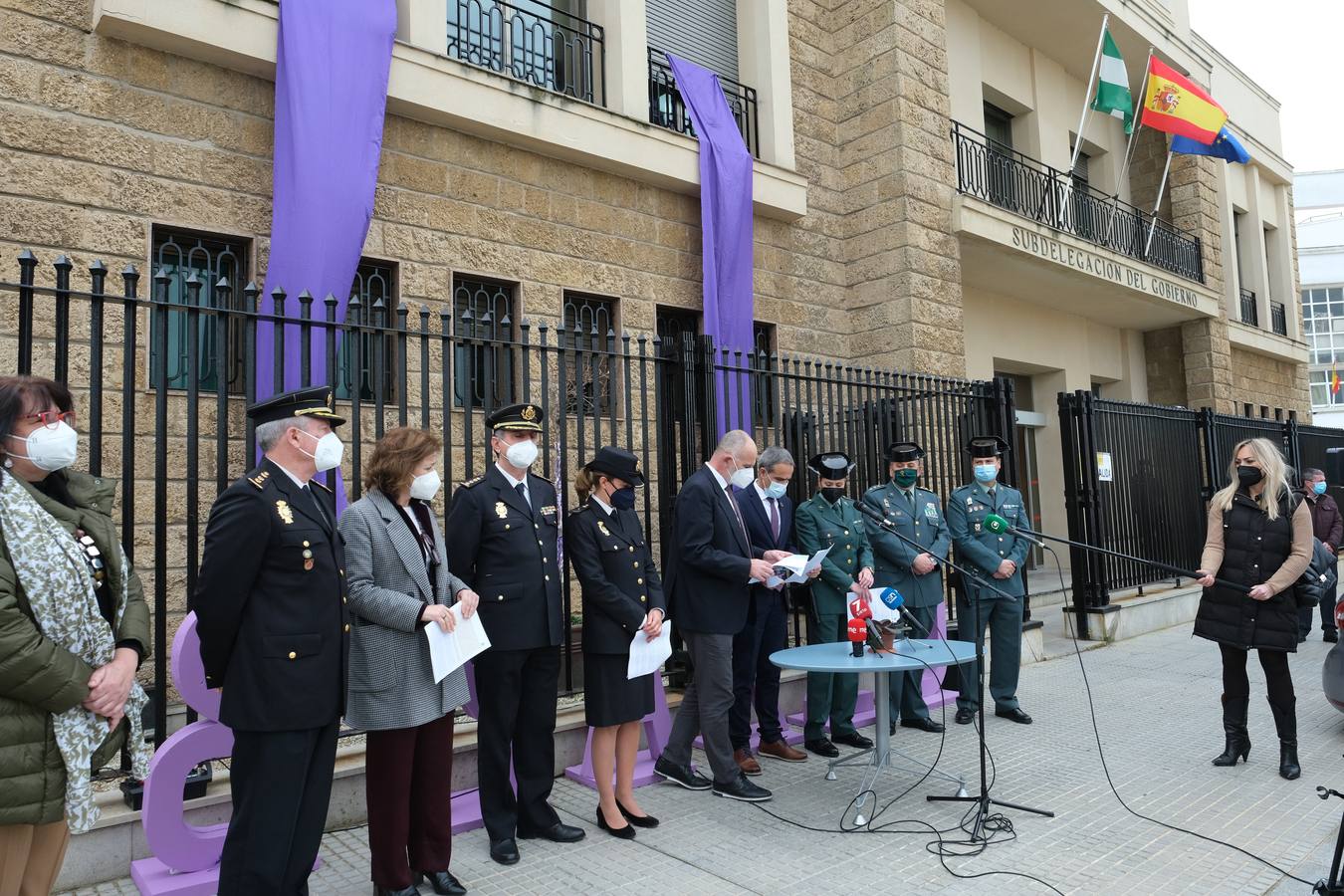 FOTOS: El 8-M, día de la mujer en Cádiz