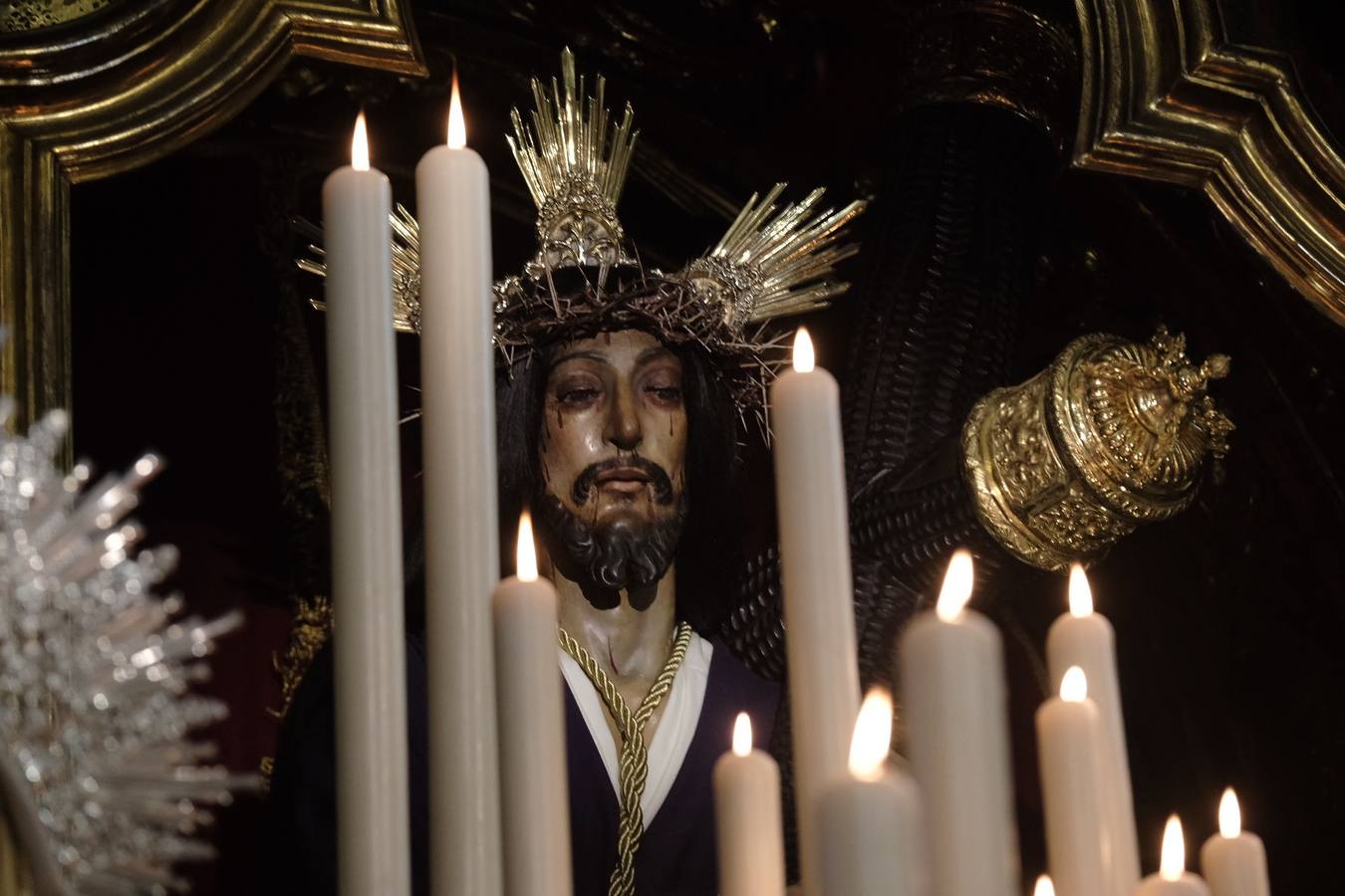 FOTOS: Así es el altar efímero del Nazareno de Santa María en Cádiz