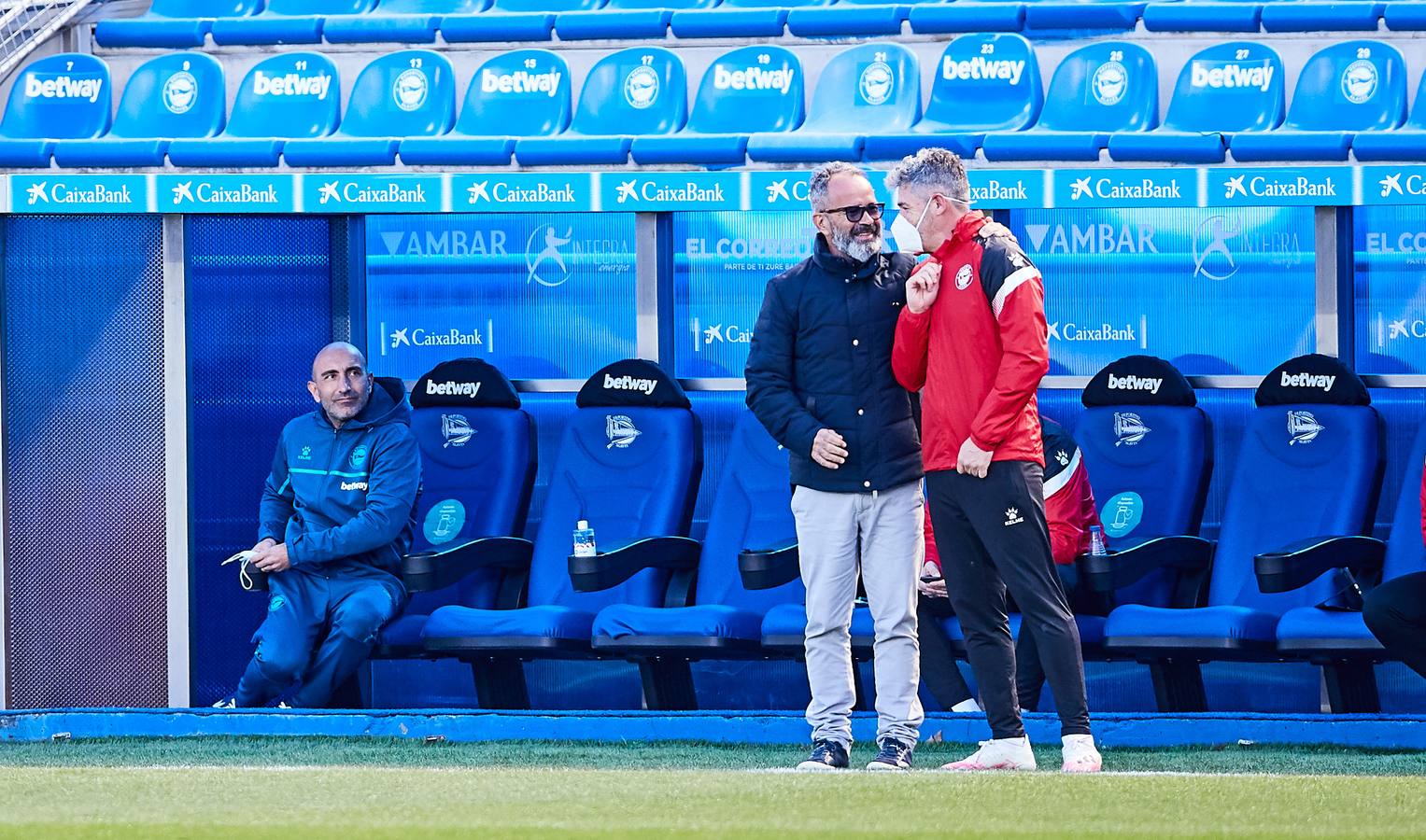 FOTOS: Las imágenes del empate del Cádiz ante el Alavés