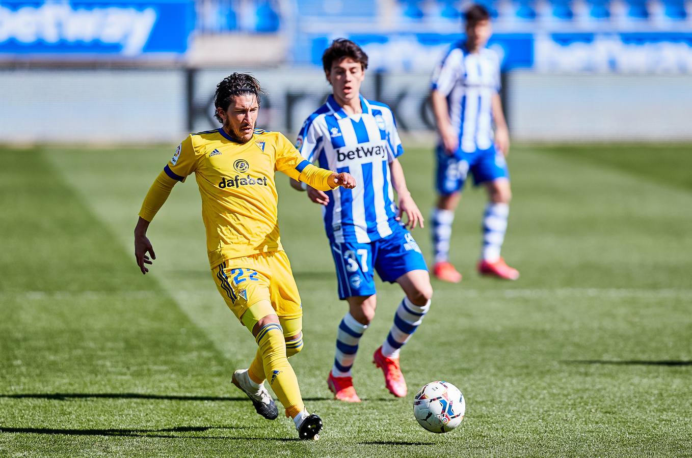 FOTOS: Las imágenes del empate del Cádiz ante el Alavés