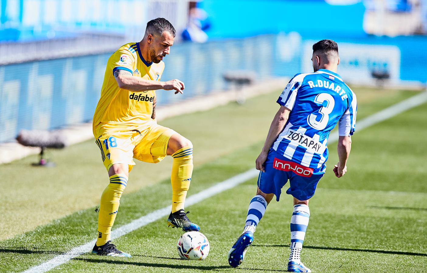 FOTOS: Las imágenes del empate del Cádiz ante el Alavés