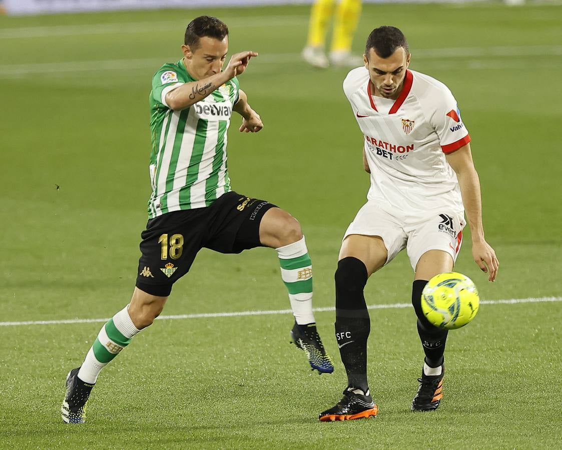 Partido de LaLiga entre el Sevilla y el Betis en el Sánchez-Pizjuán